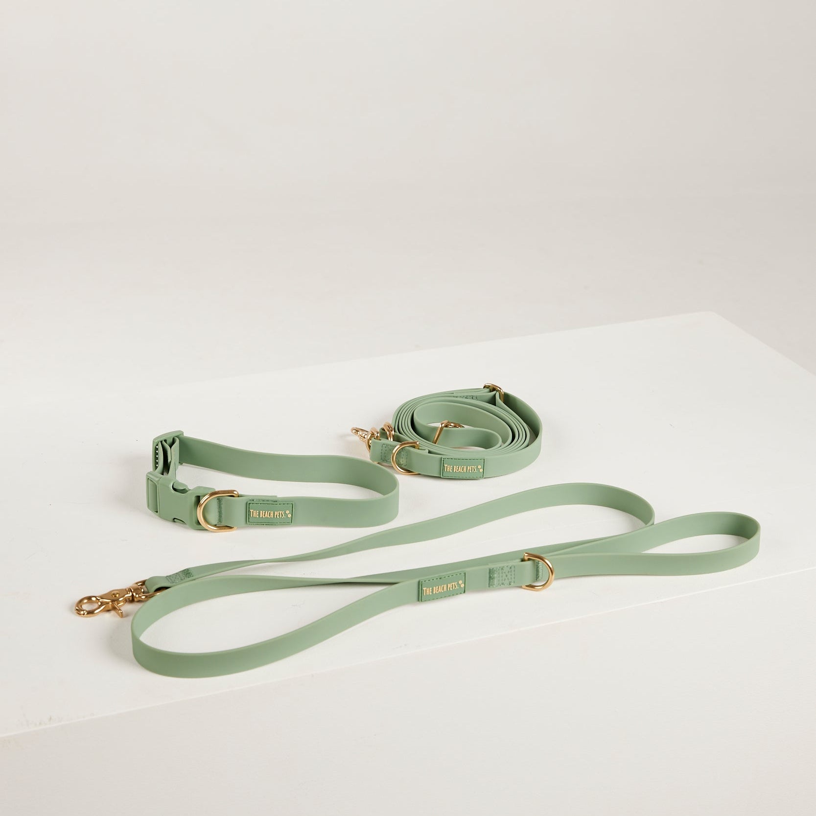 green collar and waterproof leads