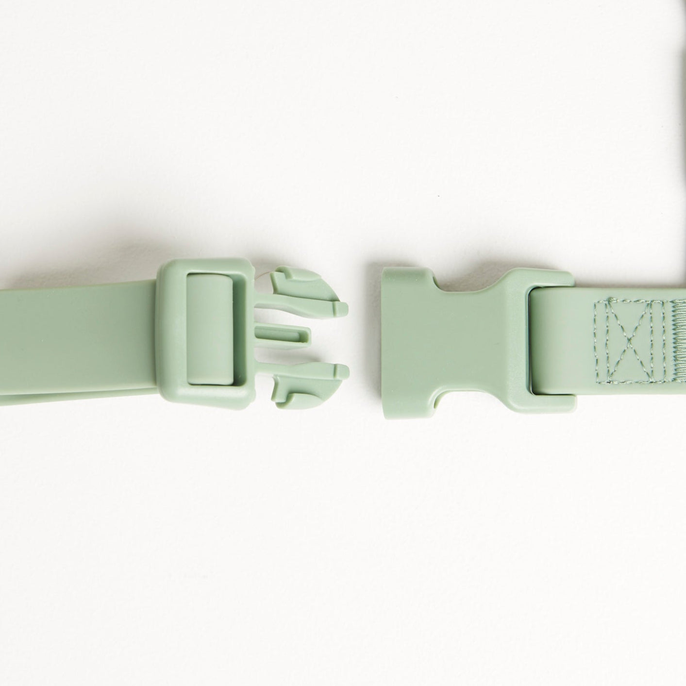 Waterproof harness - Sage Green