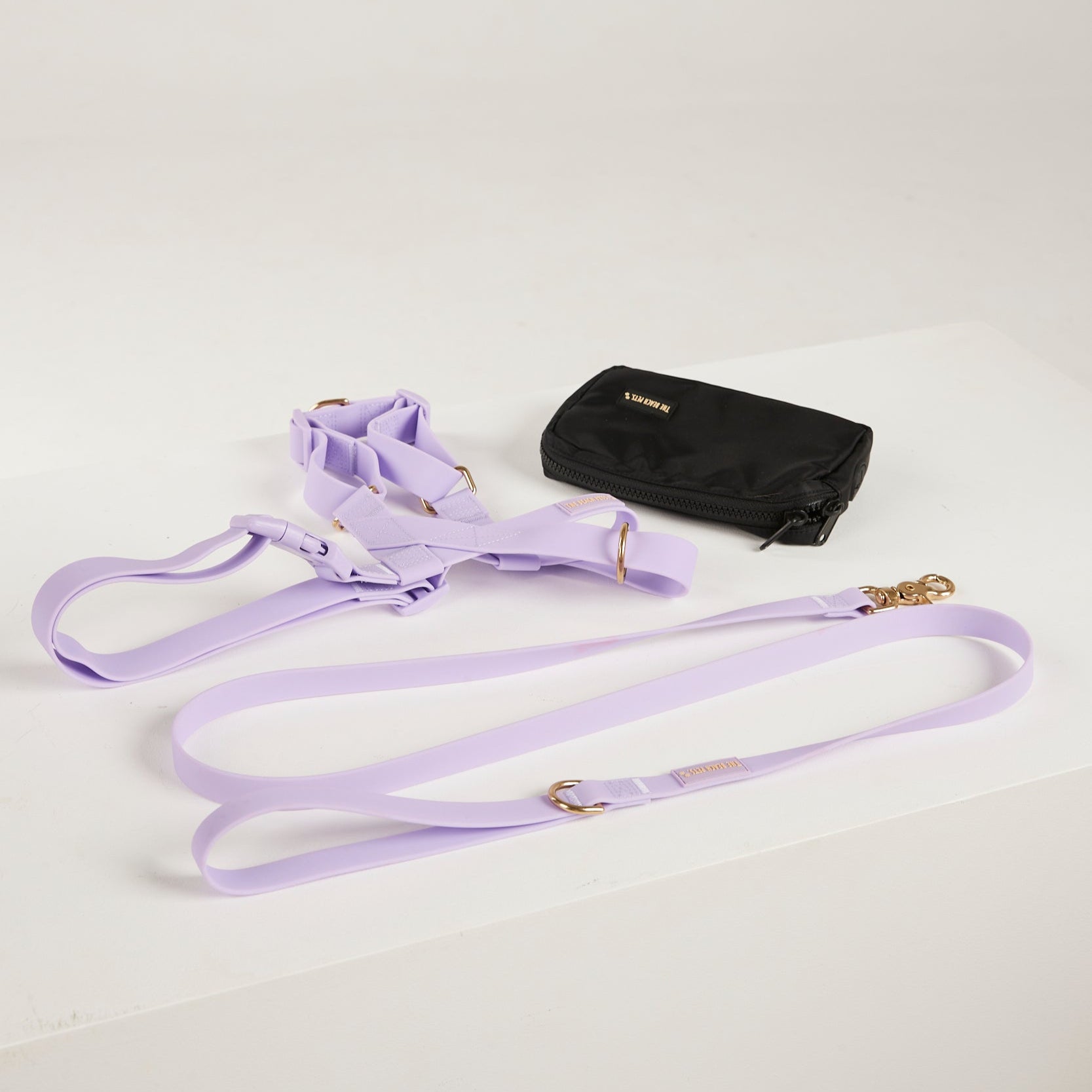 lilac lead, harness, poo bag dog kit 