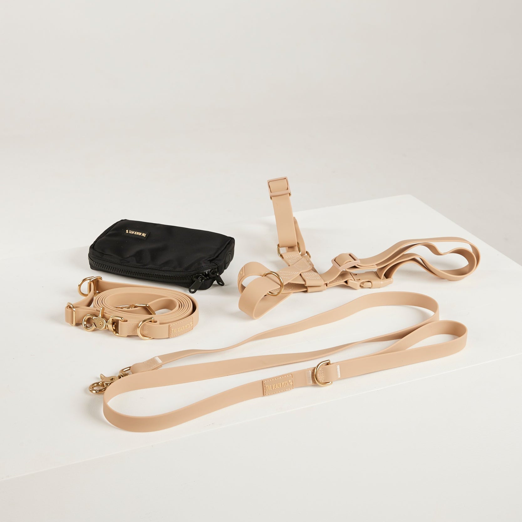 neutral dog lead, harness and poop bag