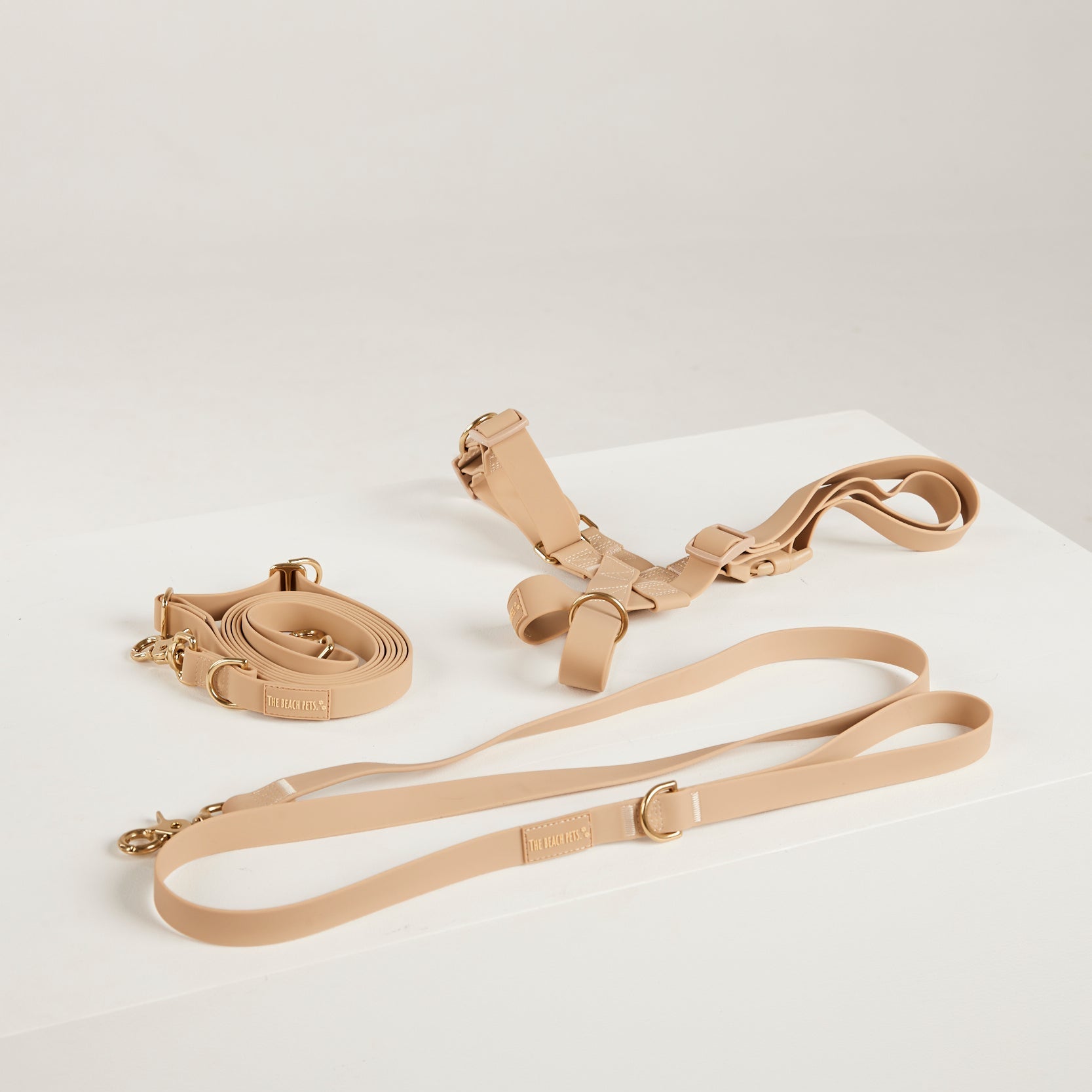 sand waterproof dog lead, waterprood dog harness